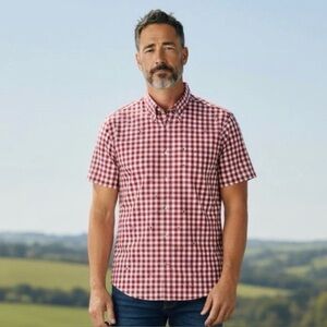 L.L.Bean Men’s Large Short Sleeve Wrinkle Resistant Gingham (Red/White)